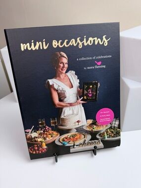Nora Fleming Mini Occasions Cookbook